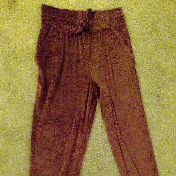 Victoria Secret lounge pants size medium Velvet feel, drawstring waist - Picture 1 of 3